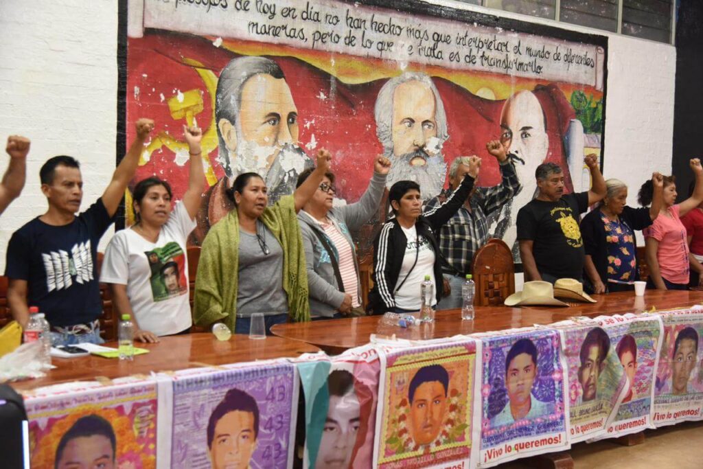 Parents of 43 missing students stop dialogue with government commission investigating the case 