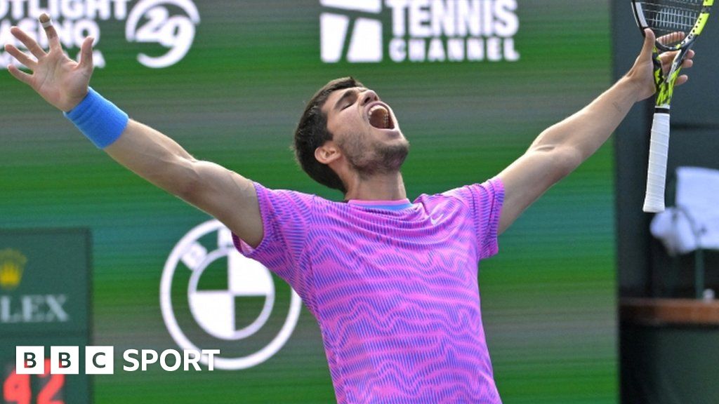 Indian Wells: Carlos Alcaraz beats Daniil Medvedev to defend title