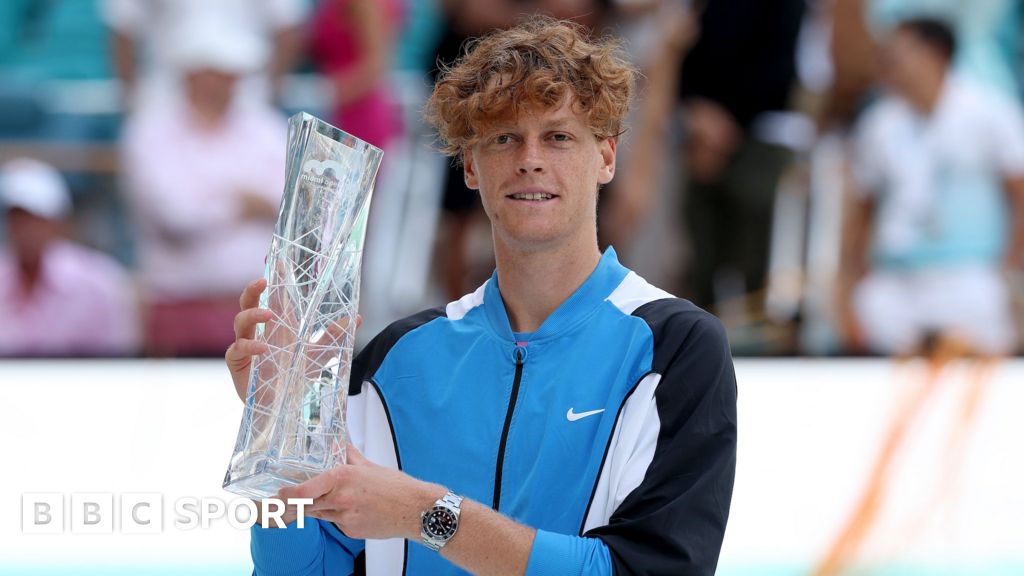 Miami Open: Jannik Sinner beats Grigor Dimitrov in straight sets to win men's title