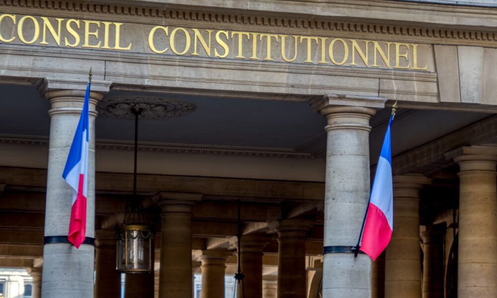 FRANCE ; THE NEW LAW TO FIGHT AGAINST “SECTARIAN ABUSES” IN THE FIELD OF HEALTH SUBJECT TO THE CONTROL OF THE CONSTITUTIONAL COUNCIL