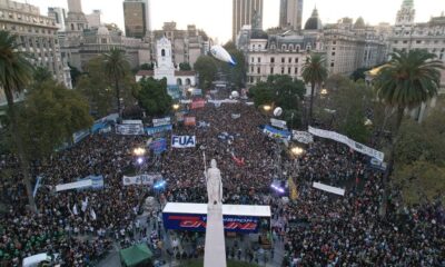 Massive protests across Argentina against higher education budget cuts 