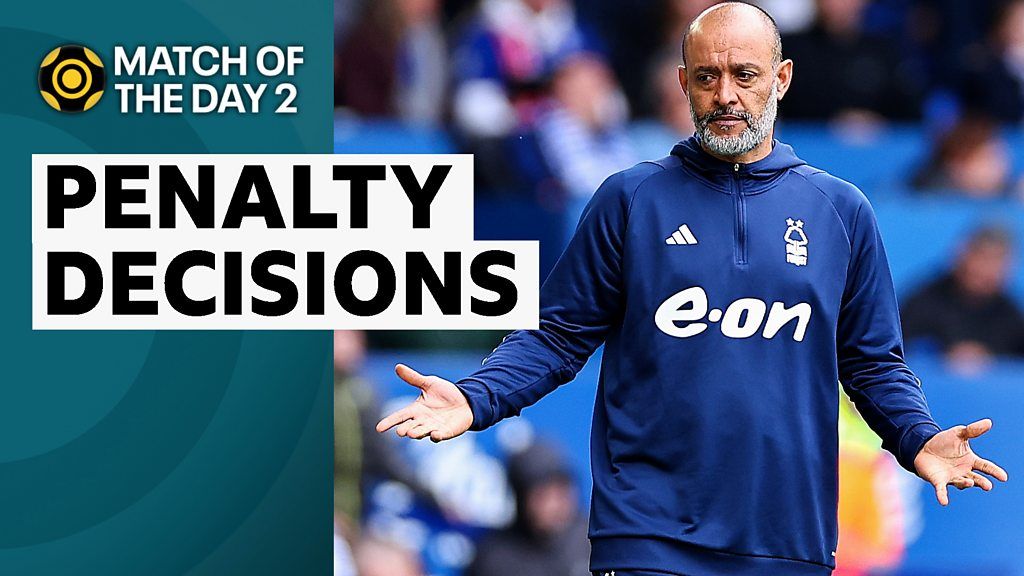 Match of the Day 2 analysis: Everton v Nottingham Forest - how referee decisions affected game