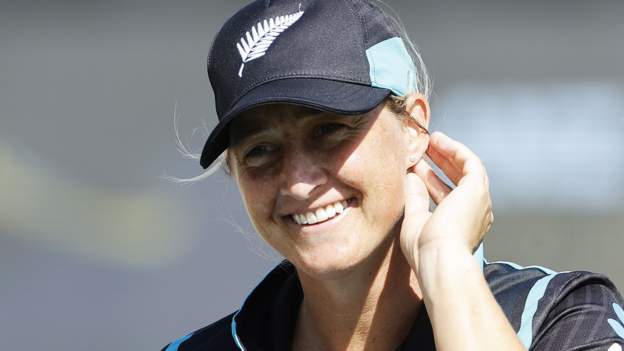 New Zealand v England: White Ferns captain Sophie Devine to return for third ODI