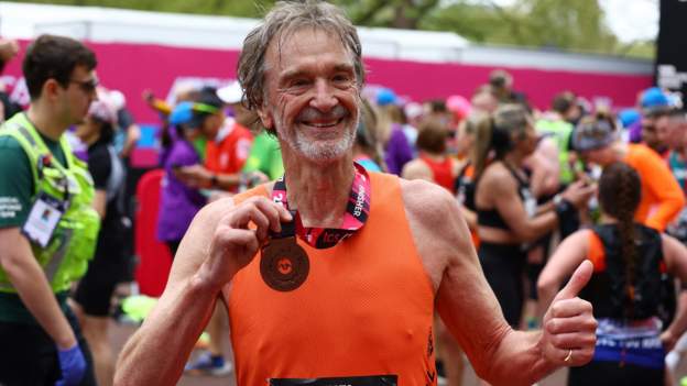 Sir Jim Ratcliffe: Manchester United co-owner runs London Marathon before watching FA Cup semi-final