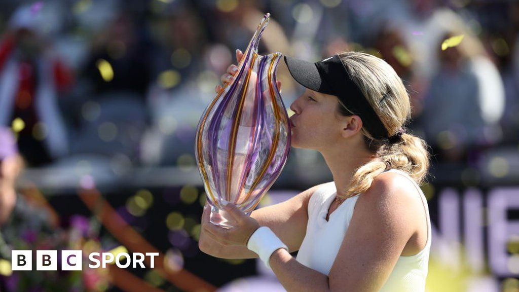 WTA Charleston Open: Danielle Collins beats Daria Kasatkina to continue final season form