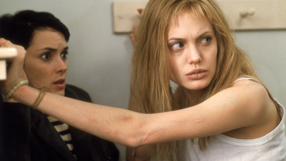 Elisabeth Moss Reveals 'Girl Interrupted' Divided Set: Ryder vs Jolie