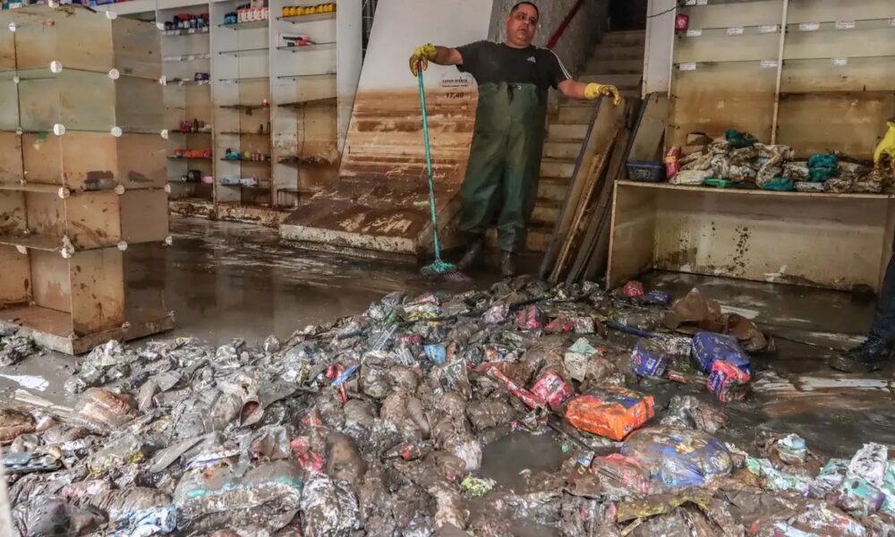 Four die of leptospirosis, Brazil authorities warn of other diseases following floods