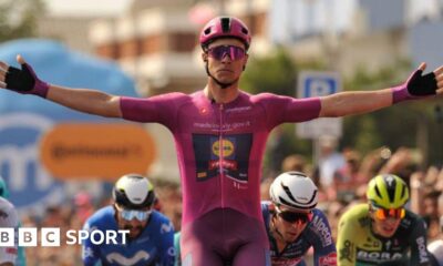 Giro d'Italia: Jonathan Milan sprints to stage 11 win as Tadej Pogacar retains overall lead