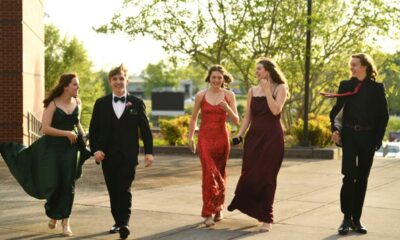 Glance inside the prom at Oak Ridge High School