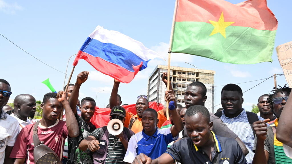 Hundreds in Burkina Faso protest US response to HRW massacre report