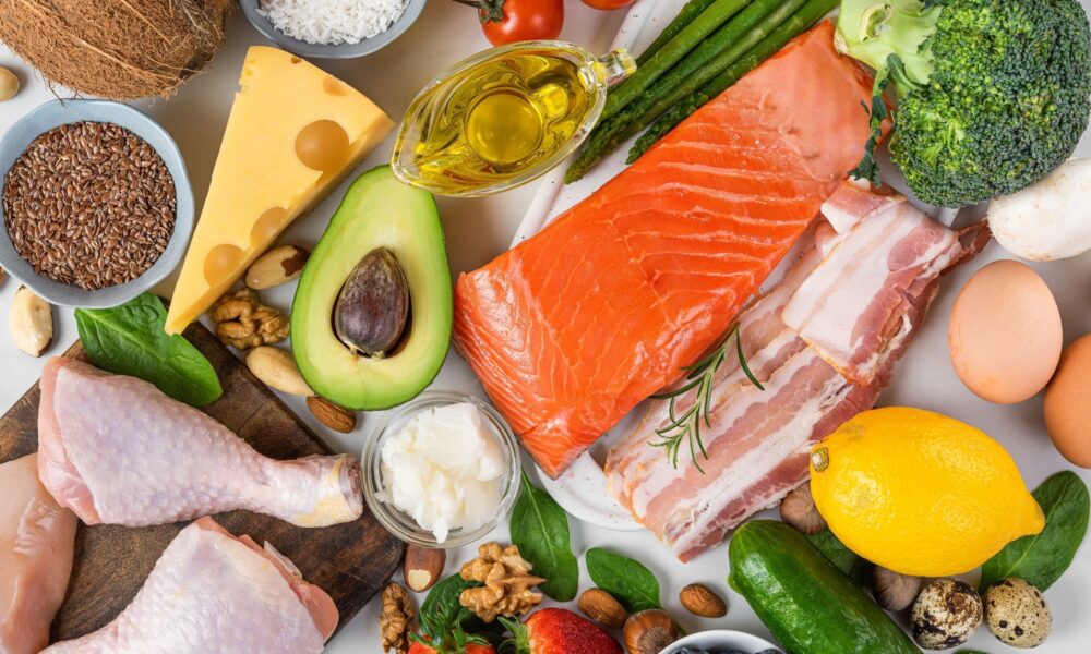 Study: The Potential Effects of the Ketogenic Diet in the Prevention and Co-Treatment of Stress, Anxiety, Depression, Schizophrenia, and Bipolar Disorder: From the Basic Research to the Clinical Practice. Image Credit: artem evdokimov / Shutterstock.com