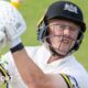 Northamptonshire-Gloucestershire: Miles Hammond hits century