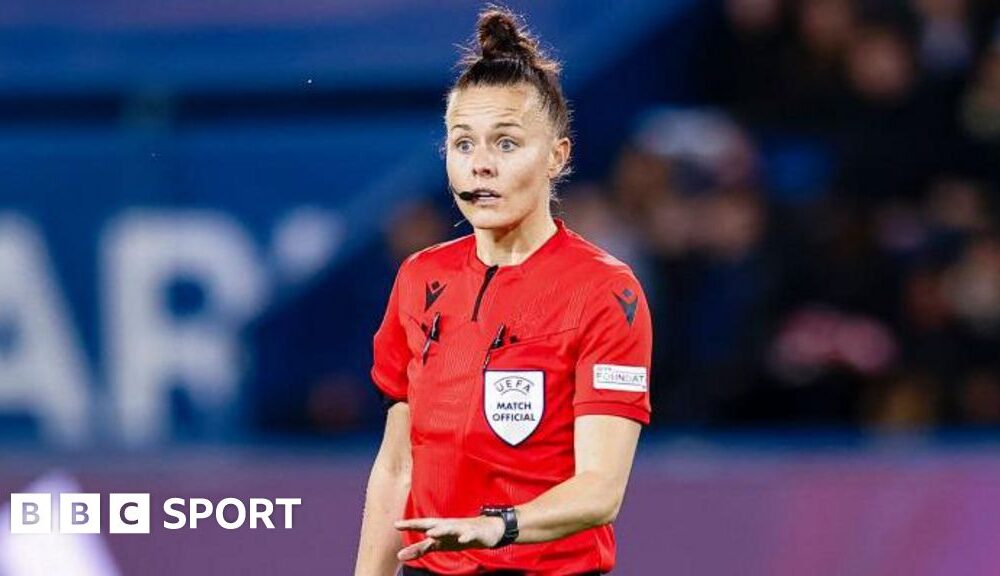 Rebecca Welch: English referee for Women's Champions League final