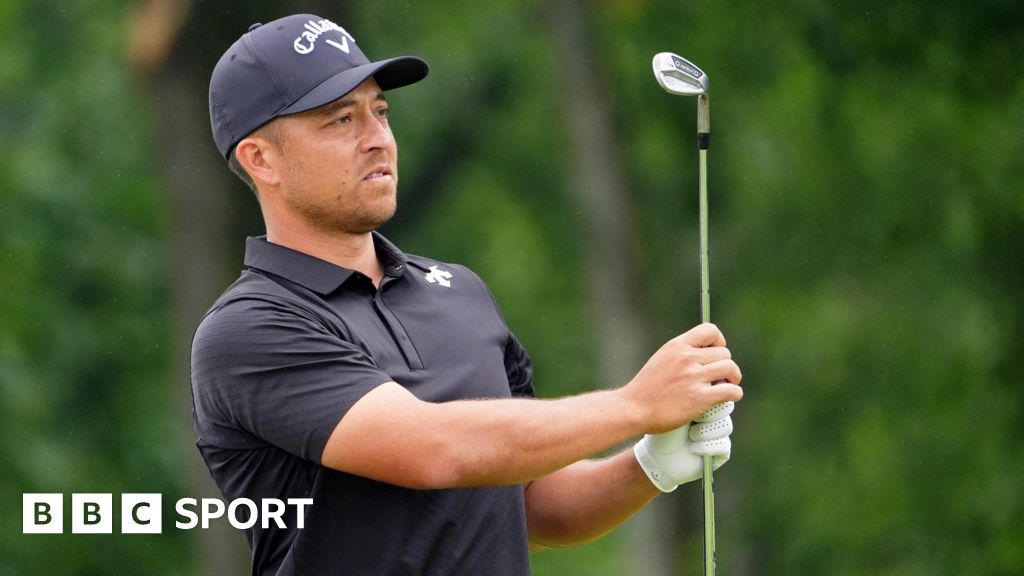 US PGA Championship: Xander Schauffele leads as Scottie Scheffler closes in