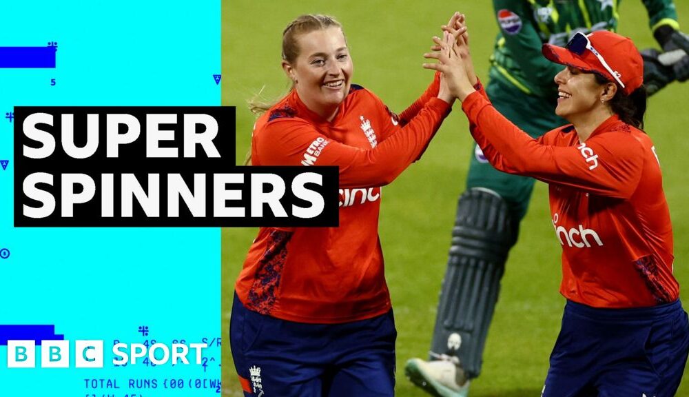 Women's T20: Spinners on top as England thrash Pakistan