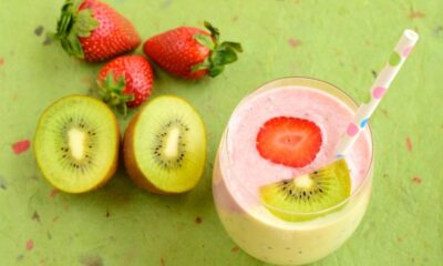 20+ Summer Smoothies to Keep You Healthy