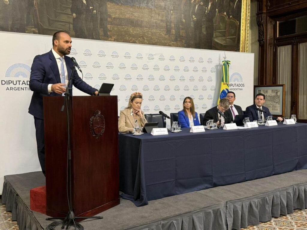 Eduardo Bolsonaro in Buenos Aires: "Brazil lives under a dictatorship" (Interview) 