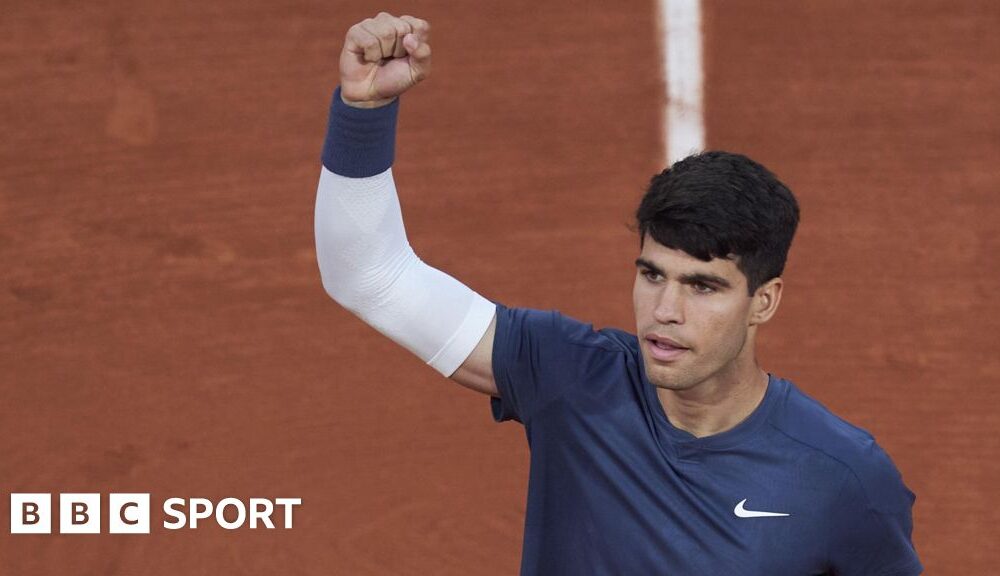 French Open 2024: Carlos Alcaraz beats Stefanos Tsitsipas, Jannik Sinner sees off Grigor Dimitrov