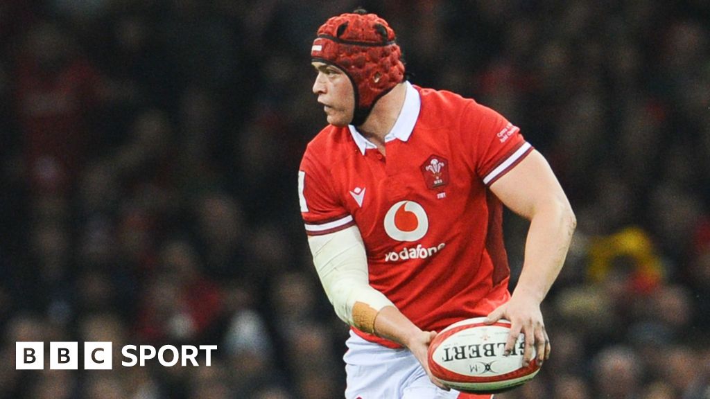 James Botham: Wales call up Cardiff flanker to summer squad