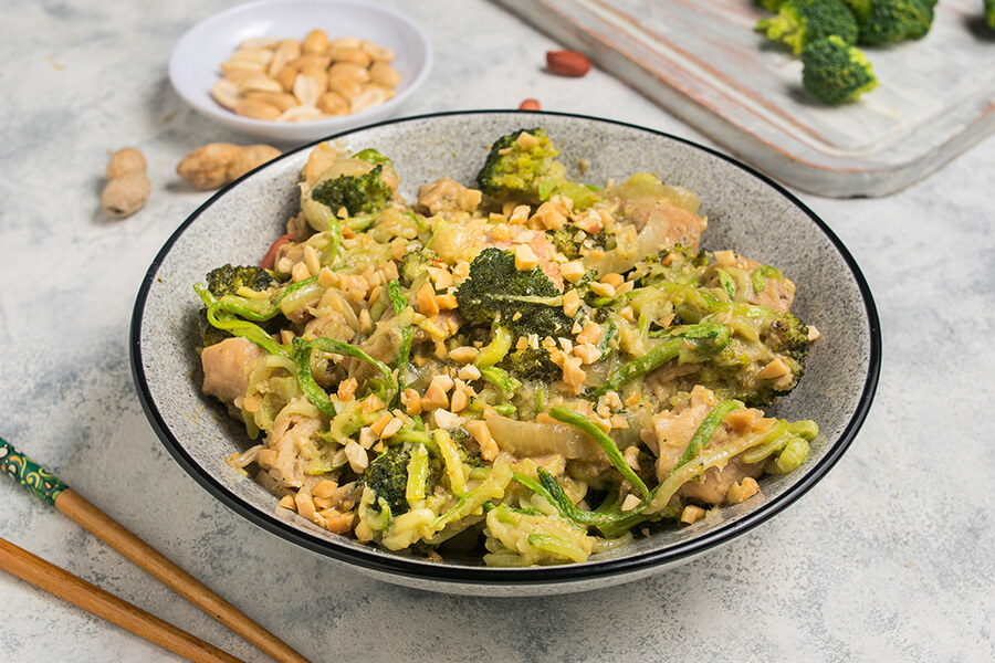 Keto Green Chicken Curry with Zoodles