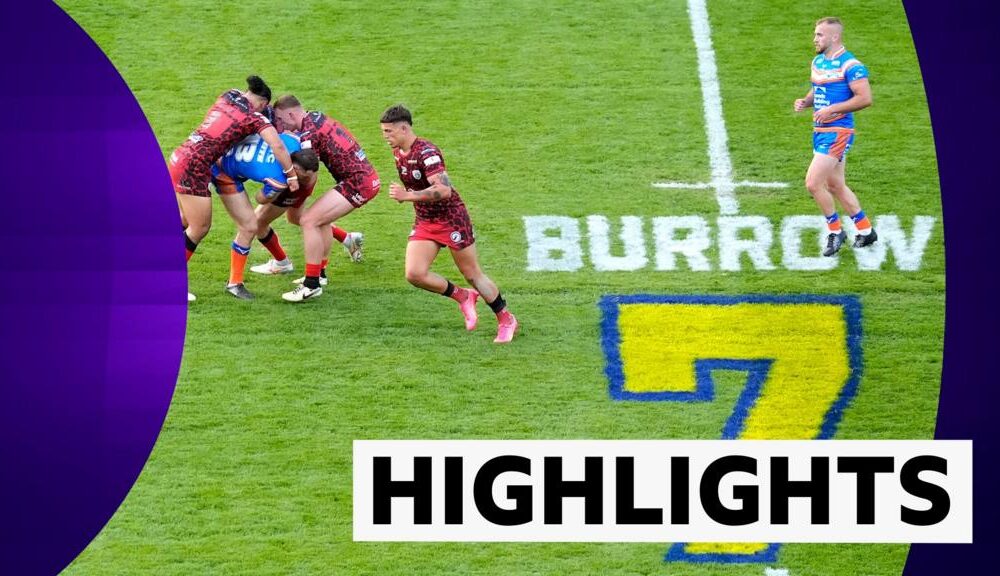 Super League: Rob Burrow remembered as Leeds beat Leigh