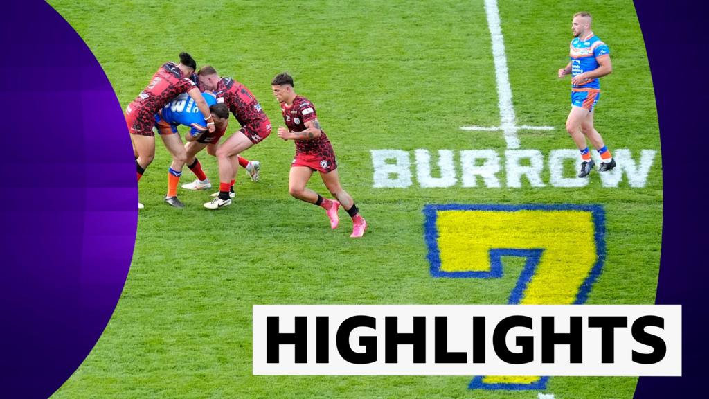 Super League: Rob Burrow remembered as Leeds beat Leigh