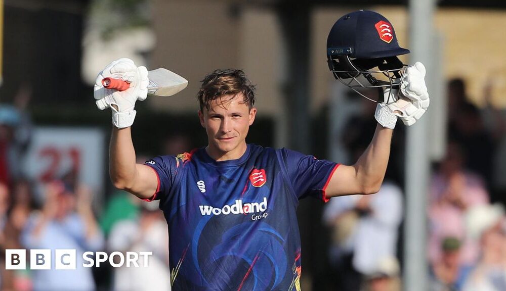 T20 Blast: Michael Pepper hits ton in Essex win over Middlesex