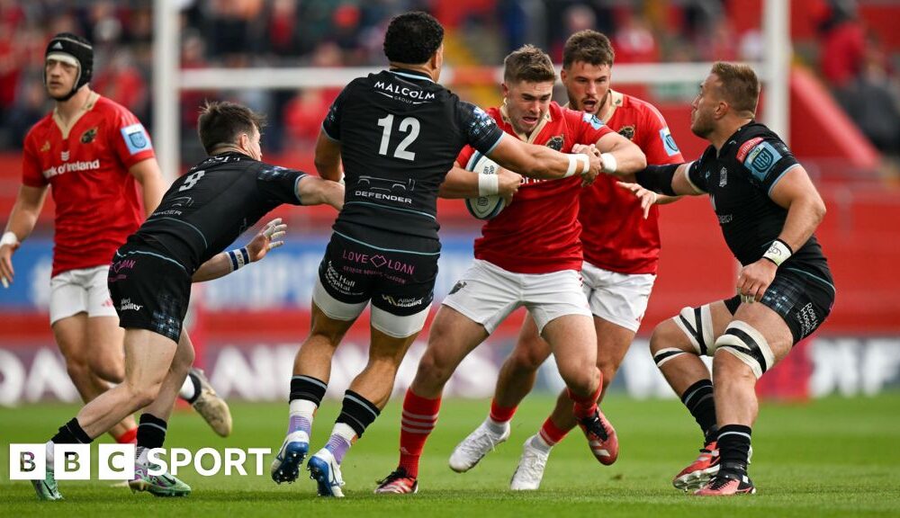 United Rugby Championship - Munster 10-17 Glasgow: Scots side book finals berth