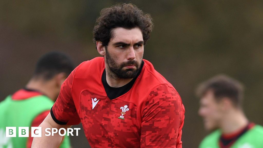 Wales rugby: Cory Hill selection 'not the right message'