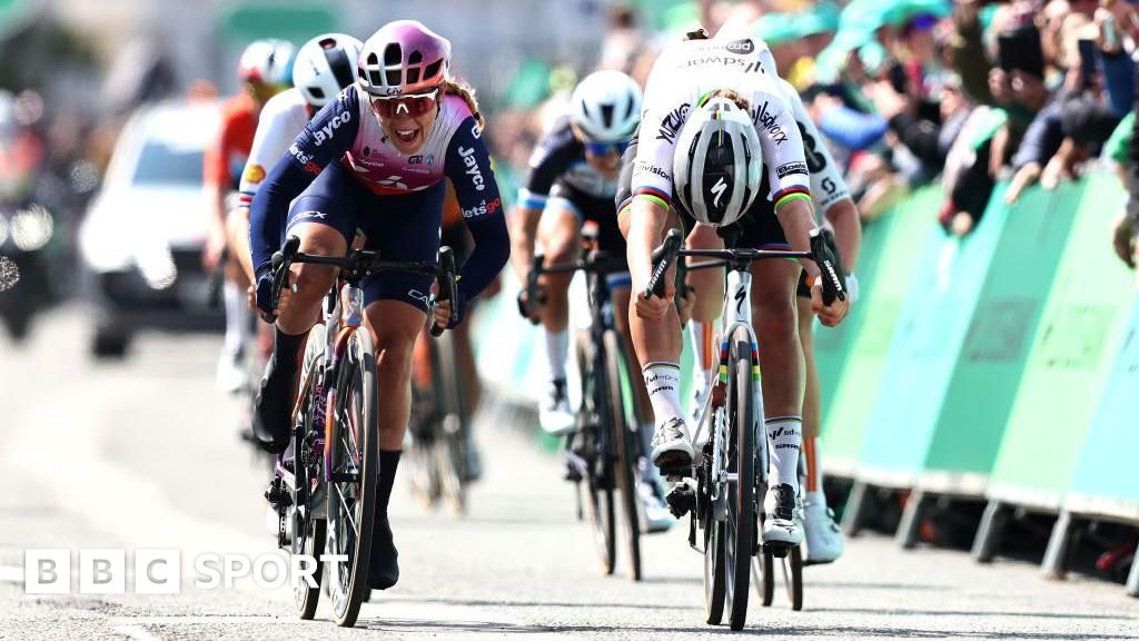 Women's Tour of Britain: Lotte Kopecky takes victory in opening stage