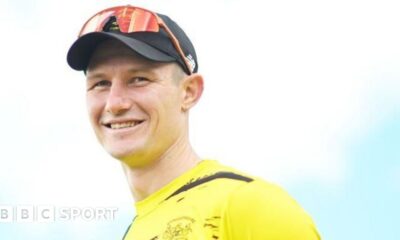 Cameron Bancroft: Australia batter to stay with Gloucestershire in 2025