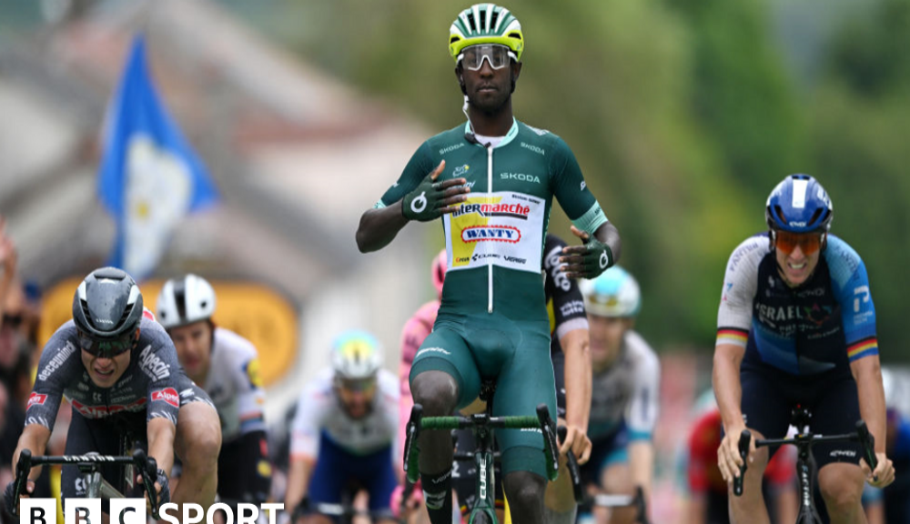 Girmay sprints to second Tour de France stage win