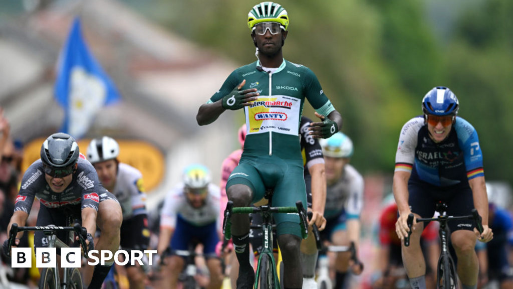 Girmay sprints to second Tour de France stage win