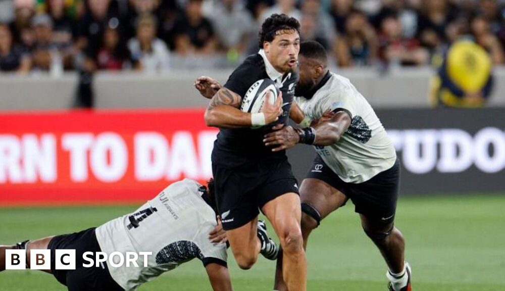 New Zealand 47-5 Fiji: All Blacks maintain dominance in San Diego