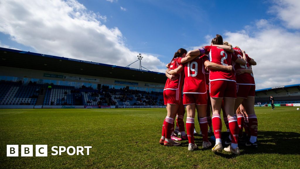 Nottingham Forest: Third-tier women's side set to go full-time professional