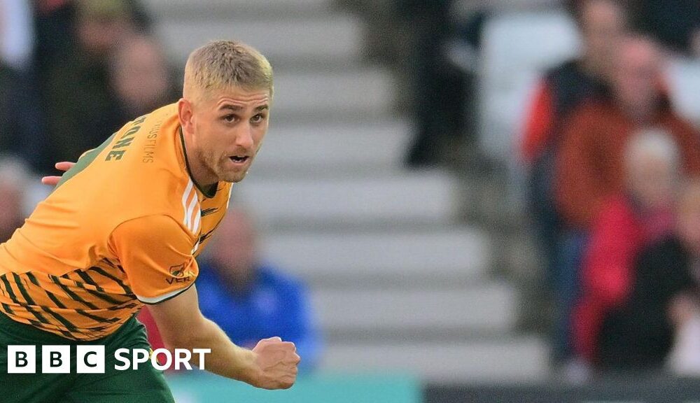 Olly Stone: Notts Outlaws playing for 'pride' in T20 Blast