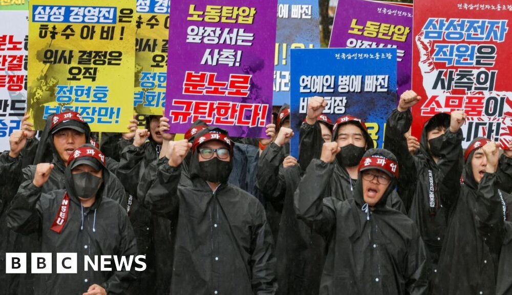 Samsung Electronics union goes on indefinite strike