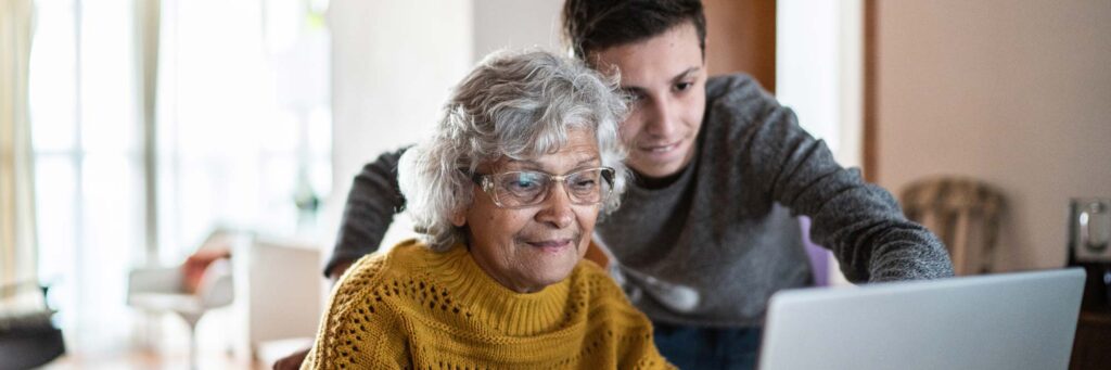 Senior computer and smartphone classes