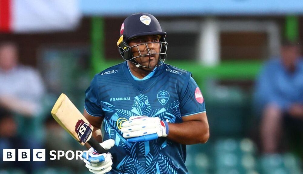 T20 Blast: Samit Patel leads Derbyshire to victory at Leicestershire