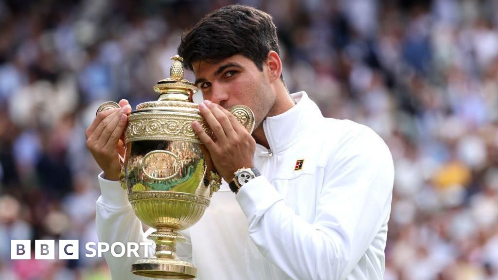 Wimbledon 2024 final: Carlos Alcaraz beats Novak Djokovic to retain men's title