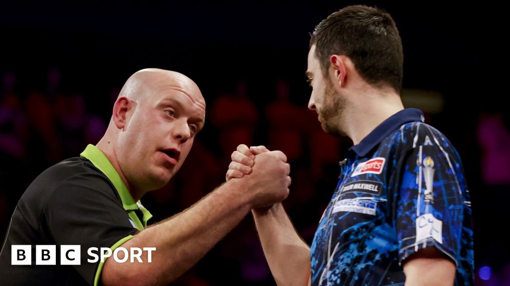 World Matchplay: Luke Humpries to face Michael van Gerwen in final