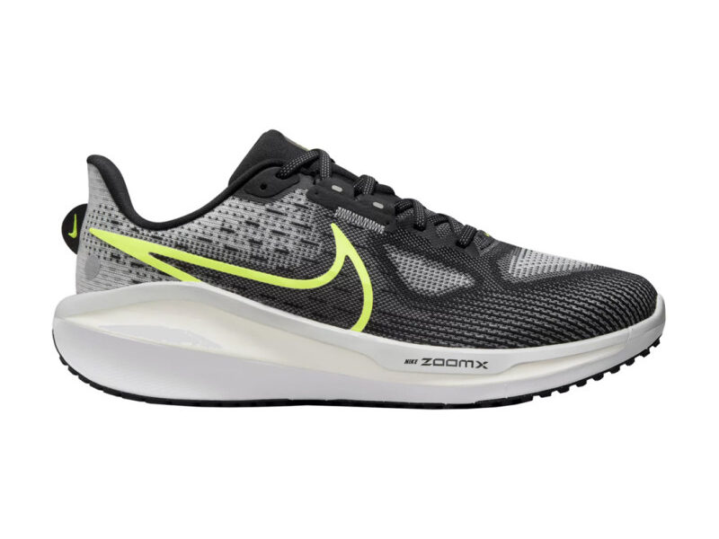 A Nike Running Shoe That Shoppers Say Is 'More Comfortable Than the Pegasus' Is Nearly $70 Off Right Now