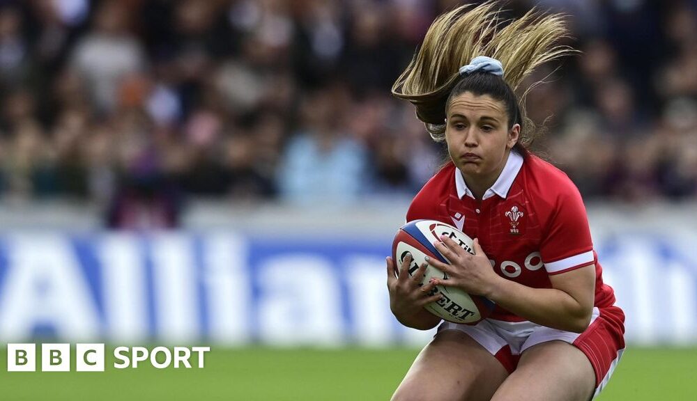 Kayleigh Powell: Wales international back joins Harlequins