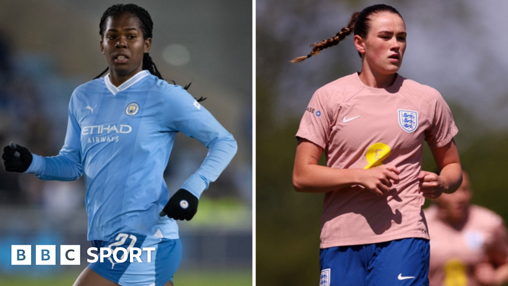 Khadija Shaw and Grace Clinton win PFA player of the year awards