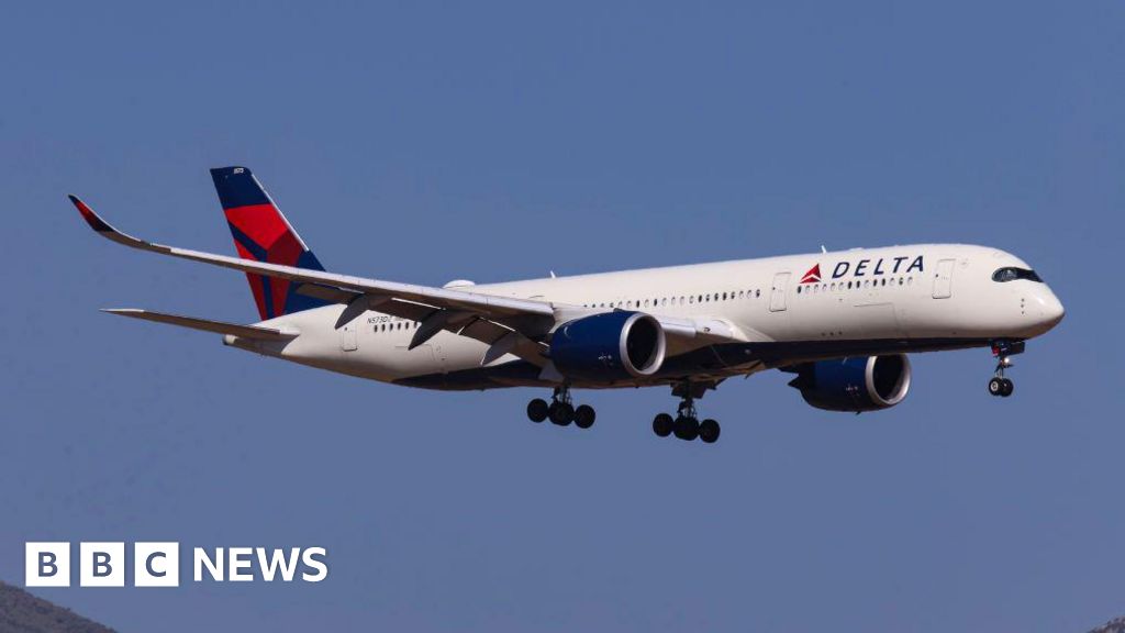 Two Delta workers killed, one injured in accident at Atlanta airport