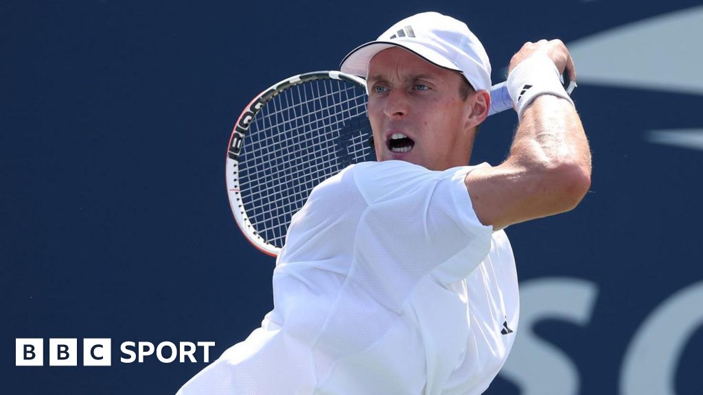 US Open 2024: Jan Choinski loses in five sets to Roberto Carballes Baena in New York