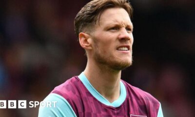 Wout Weghorst: Burnley striker joins Ajax for undisclosed fee