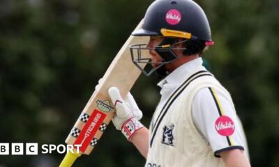 County Championship: Bears captain Davies passes 1,000 for season