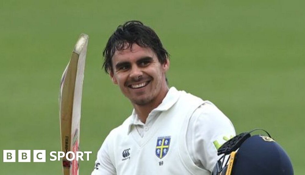 County Championship: Durham batters on top against Lancashire