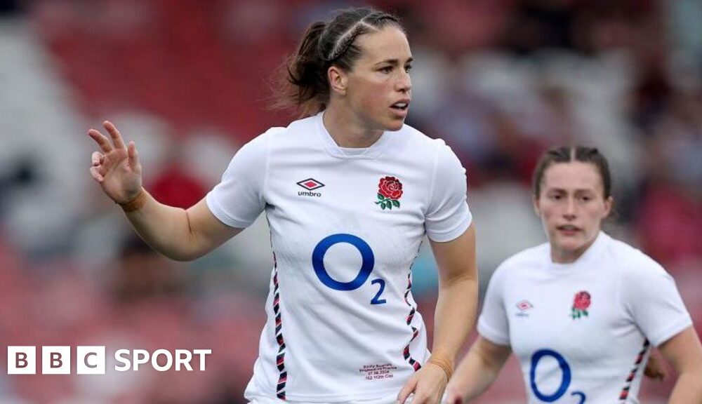 England v New Zealand: Emily Scarratt to start her 100th Red Roses game